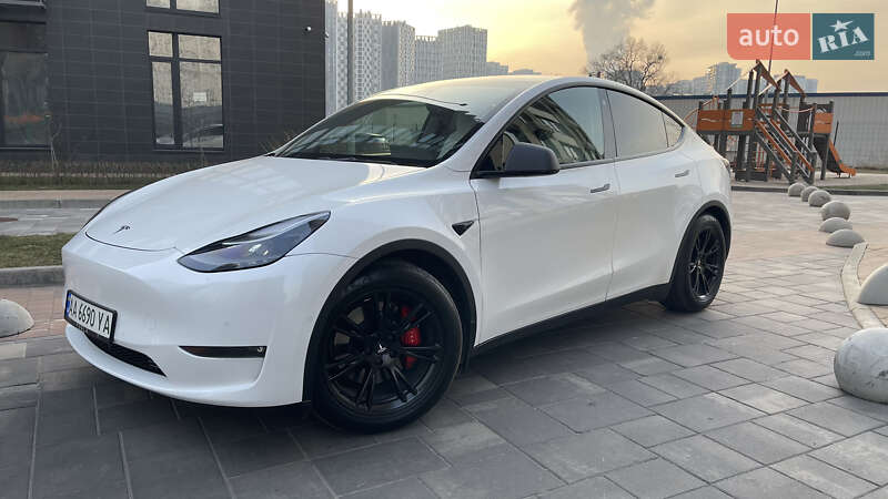Внедорожник / Кроссовер Tesla Model Y 2021 в Киеве фото 2 Внедорожник / Кроссовер Tesla Model Y 2021 в Киеве