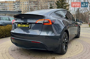 Позашляховик / Кросовер Tesla Model Y 2021 в 