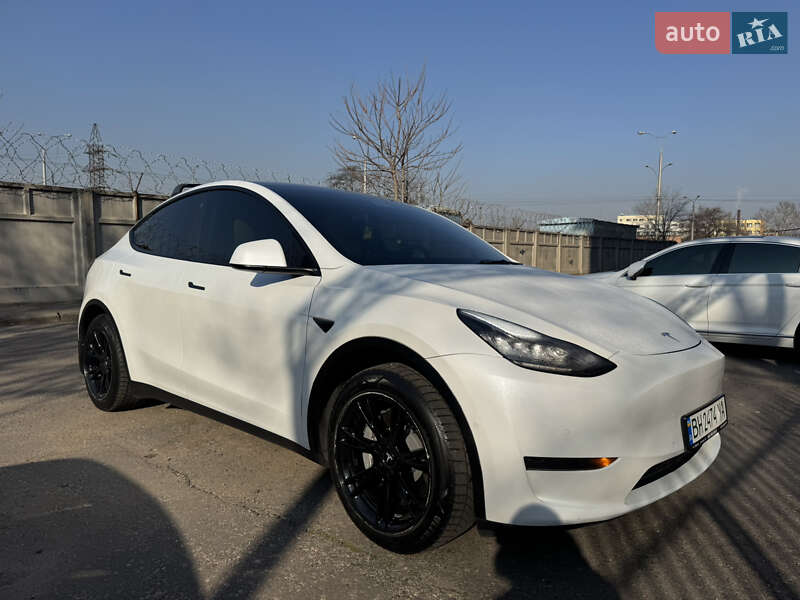 Внедорожник / Кроссовер Tesla Model Y 2021 в Одессе фото 14 Внедорожник / Кроссовер Tesla Model Y 2021 в Одессе