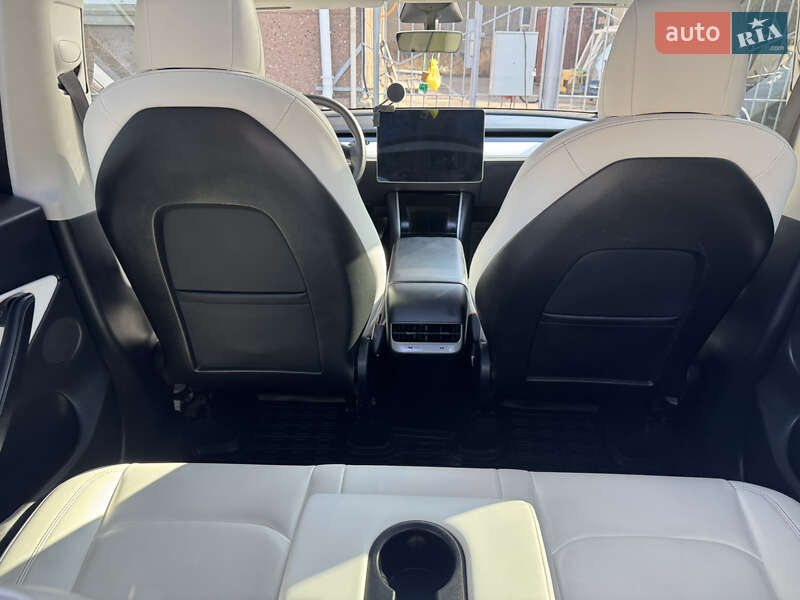 Внедорожник / Кроссовер Tesla Model Y 2021 в Одессе фото 31 Внедорожник / Кроссовер Tesla Model Y 2021 в Одессе