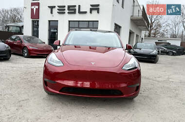 Внедорожник / Кроссовер Tesla Model Y 2024 в 
