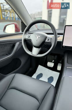 Внедорожник / Кроссовер Tesla Model Y 2024 в 
