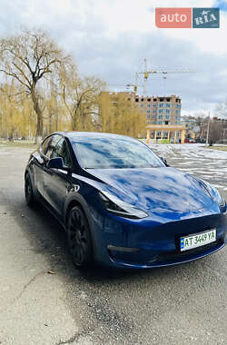 Внедорожник / Кроссовер Tesla Model Y 2022 в Ивано-Франковске