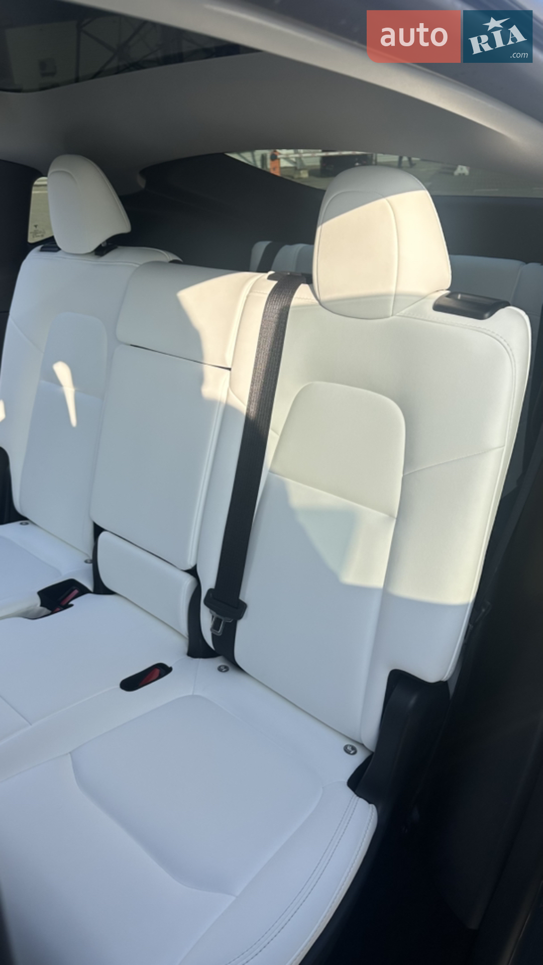 2023 Tesla Model Y - мініатюра 13
