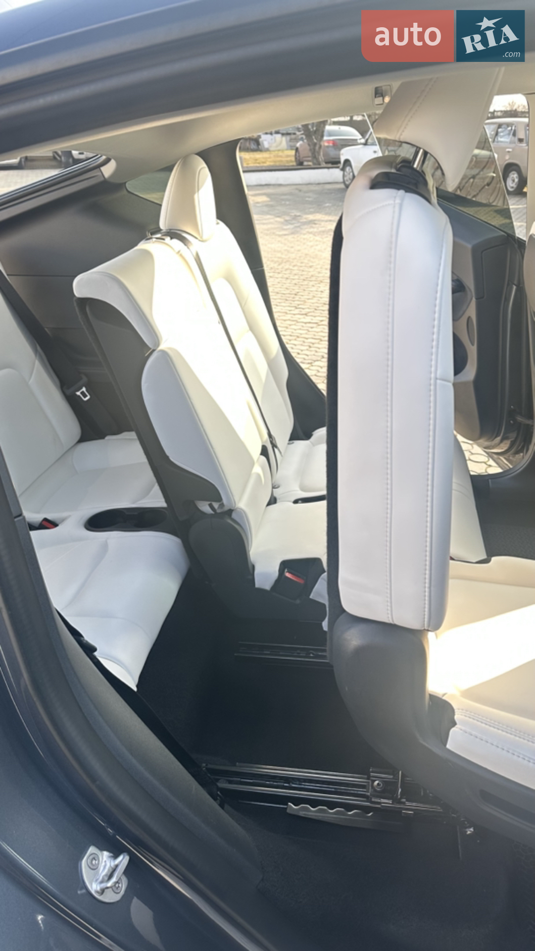 2023 Tesla Model Y - мініатюра 15