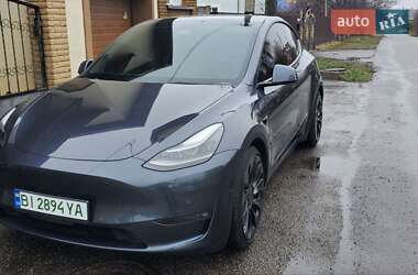 Внедорожник / Кроссовер Tesla Model Y 2022 в 