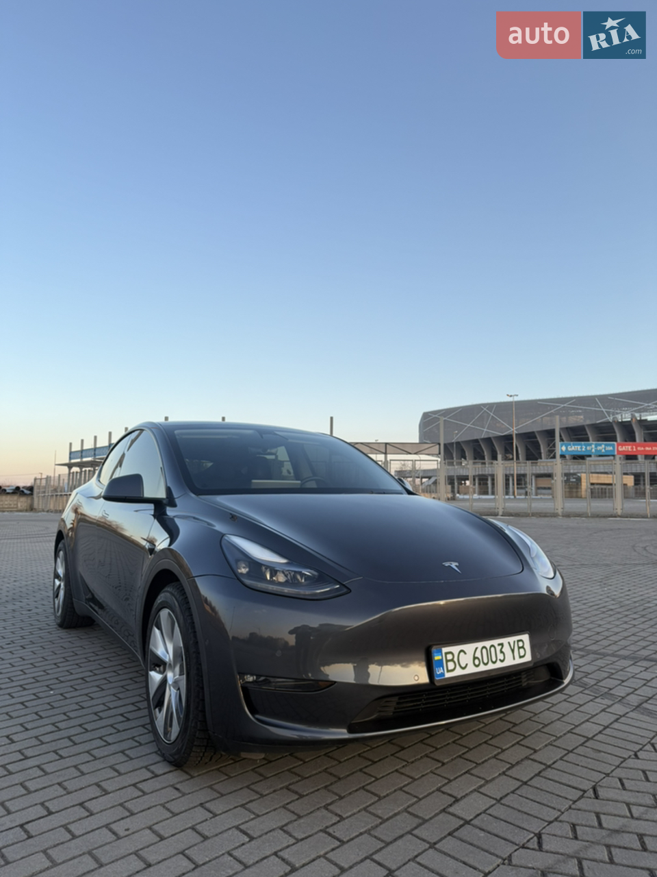 2022 Tesla Model Y - мініатюра 18