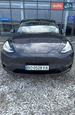 Внедорожник / Кроссовер Tesla Model Y 2021 в 