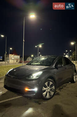 Внедорожник / Кроссовер Tesla Model Y 2023 в 