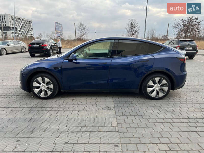 Внедорожник / Кроссовер Tesla Model Y 2022 в Львове