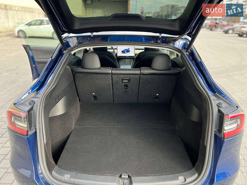 Внедорожник / Кроссовер Tesla Model Y 2022 в Львове