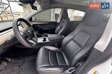Внедорожник / Кроссовер Tesla Model Y 2023 в 