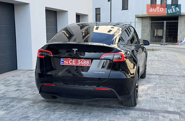 Внедорожник / Кроссовер Tesla Model Y 2022 в 
