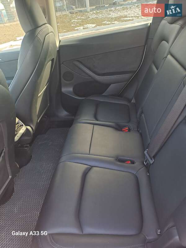 Внедорожник / Кроссовер Tesla Model Y 2023 в Житомире