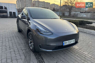 Внедорожник / Кроссовер Tesla Model Y 2023 в 