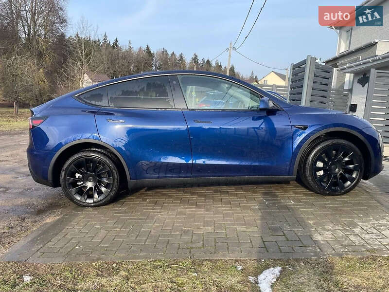 Позашляховик / Кросовер Tesla Model Y 2023 в Одесі