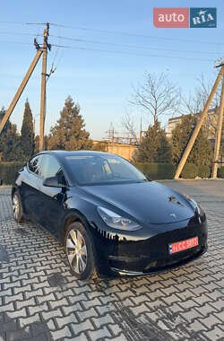 Внедорожник / Кроссовер Tesla Model Y 2023 в 