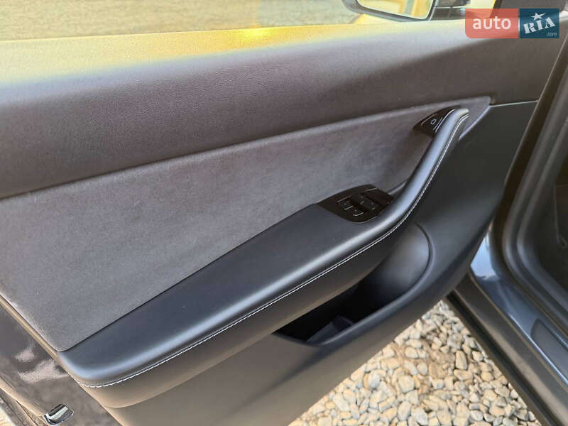 Позашляховик / Кросовер Tesla Model Y 2020 в Коломиї фото 14 Позашляховик / Кросовер Tesla Model Y 2020 в Коломиї