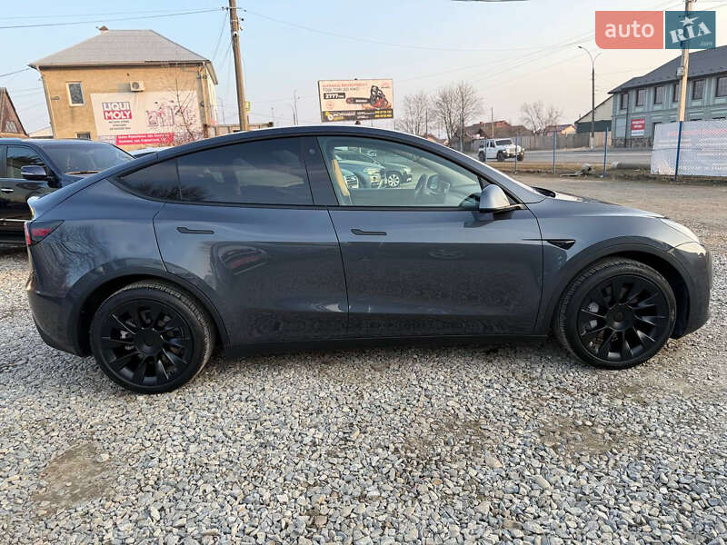 Позашляховик / Кросовер Tesla Model Y 2020 в Коломиї фото 8 Позашляховик / Кросовер Tesla Model Y 2020 в Коломиї