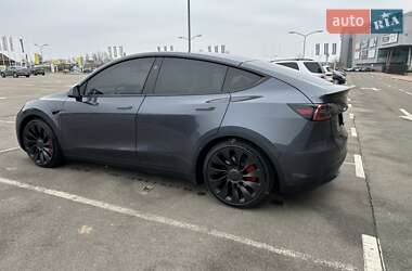 Позашляховик / Кросовер Tesla Model Y 2023 в Києві