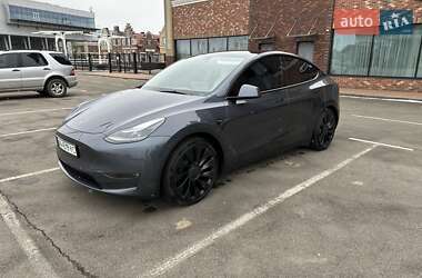 Позашляховик / Кросовер Tesla Model Y 2023 в Києві