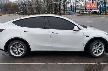 Внедорожник / Кроссовер Tesla Model Y 2023 в 