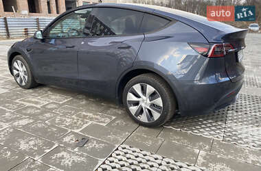 Внедорожник / Кроссовер Tesla Model Y 2023 в 