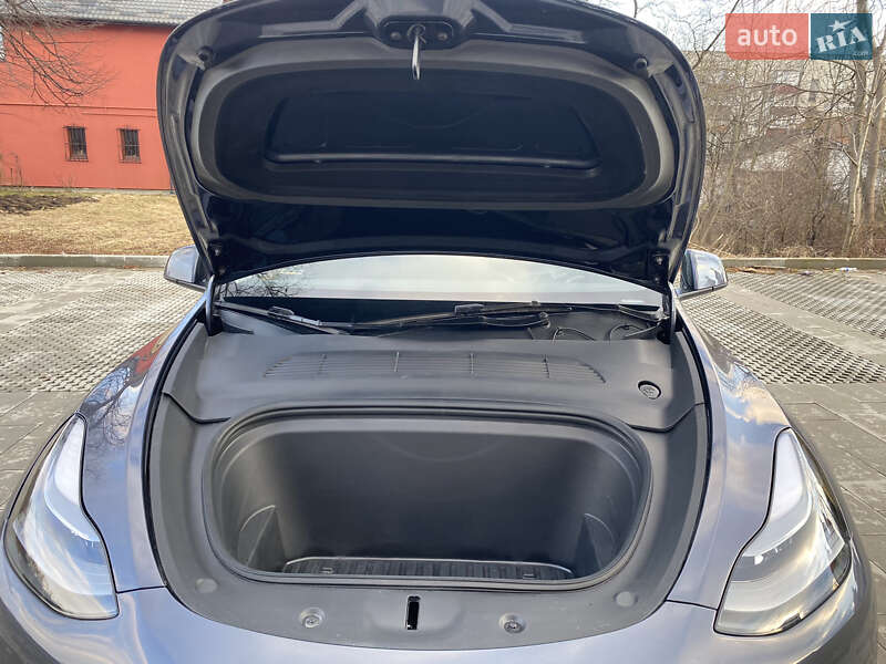Внедорожник / Кроссовер Tesla Model Y 2023 в Самборе