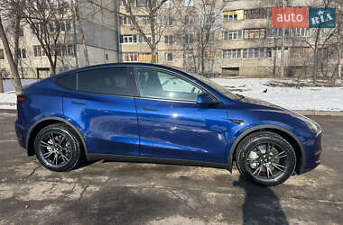 Внедорожник / Кроссовер Tesla Model Y 2023 в Харькове