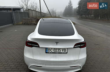 Позашляховик / Кросовер Tesla Model Y 2020 в 