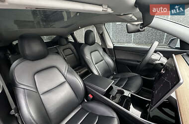 Позашляховик / Кросовер Tesla Model Y 2020 в 
