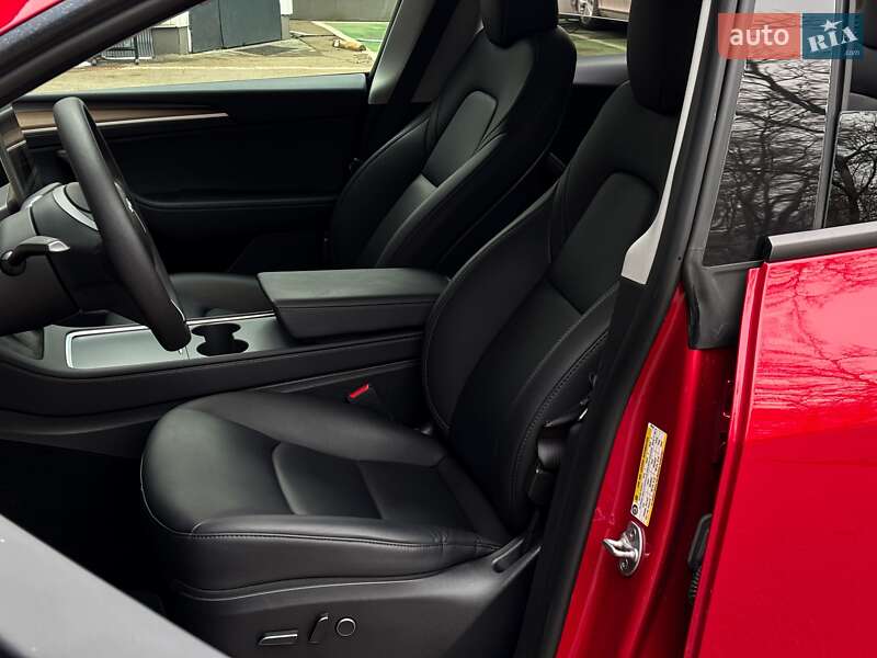 Внедорожник / Кроссовер Tesla Model Y 2023 в Киеве фото 12 Внедорожник / Кроссовер Tesla Model Y 2023 в Киеве