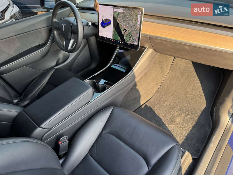 Внедорожник / Кроссовер Tesla Model Y 2020 в Запорожье