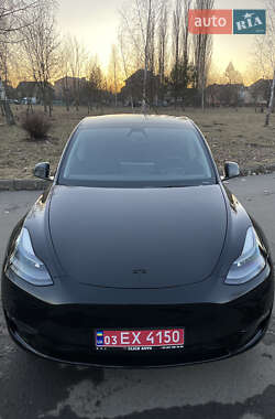 Внедорожник / Кроссовер Tesla Model Y 2022 в 