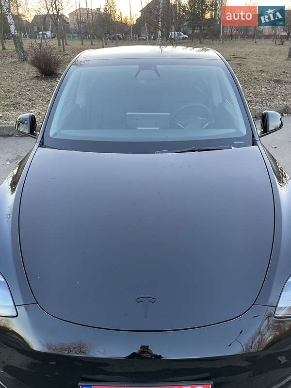 Внедорожник / Кроссовер Tesla Model Y 2022 в Ровно