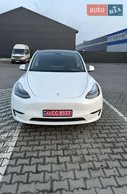 Позашляховик / Кросовер Tesla Model Y 2023 в 