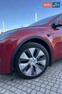 Внедорожник / Кроссовер Tesla Model Y 2023 в 
