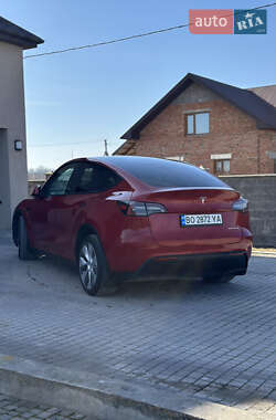 Внедорожник / Кроссовер Tesla Model Y 2023 в 
