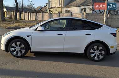 Внедорожник / Кроссовер Tesla Model Y 2021 в 