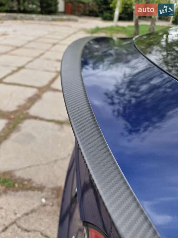 Внедорожник / Кроссовер Tesla Model Y 2022 в Киеве