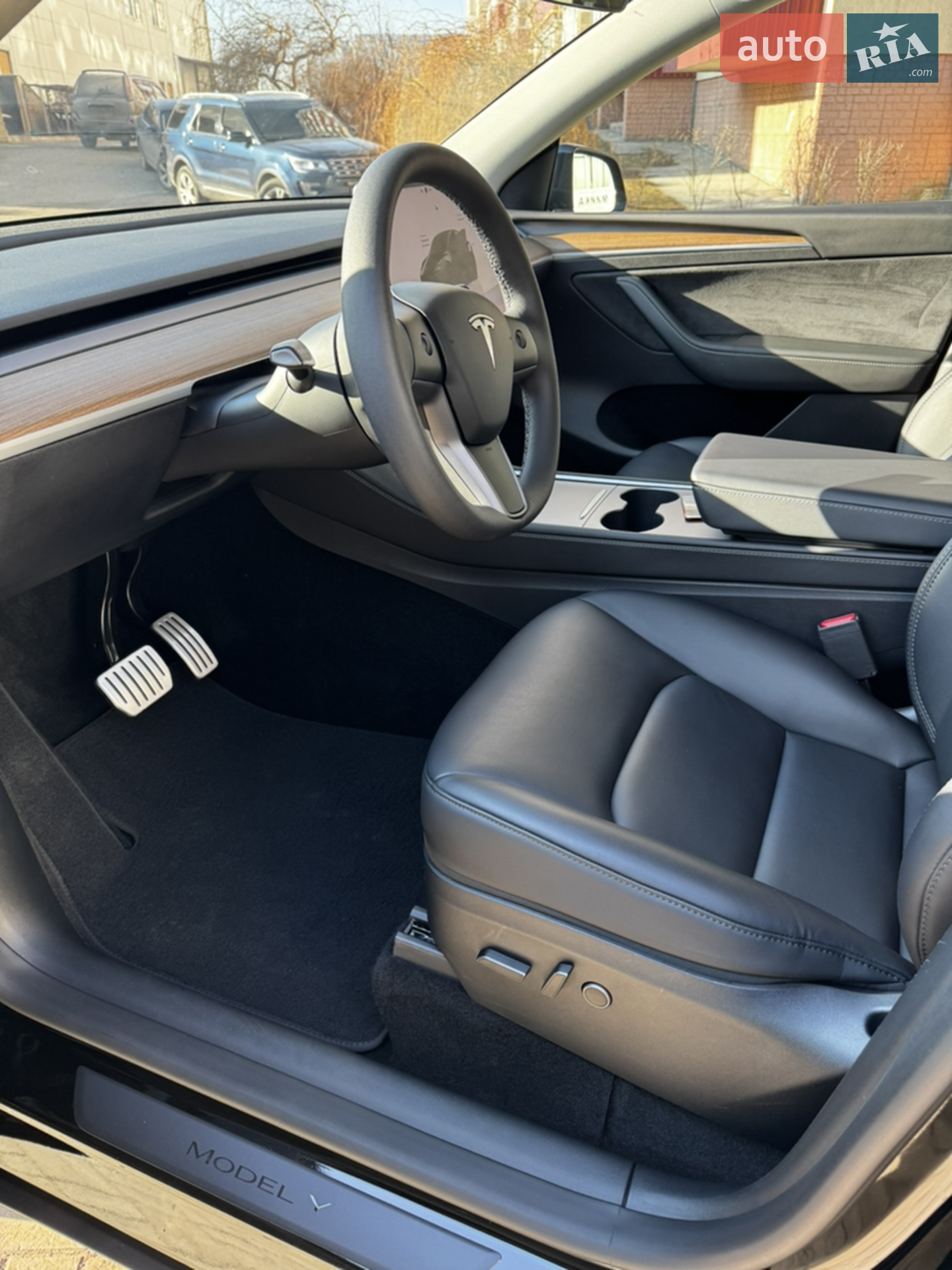 2023 Tesla Model Y - мініатюра 12