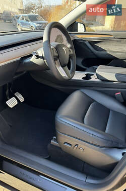 Внедорожник / Кроссовер Tesla Model Y 2023 в 