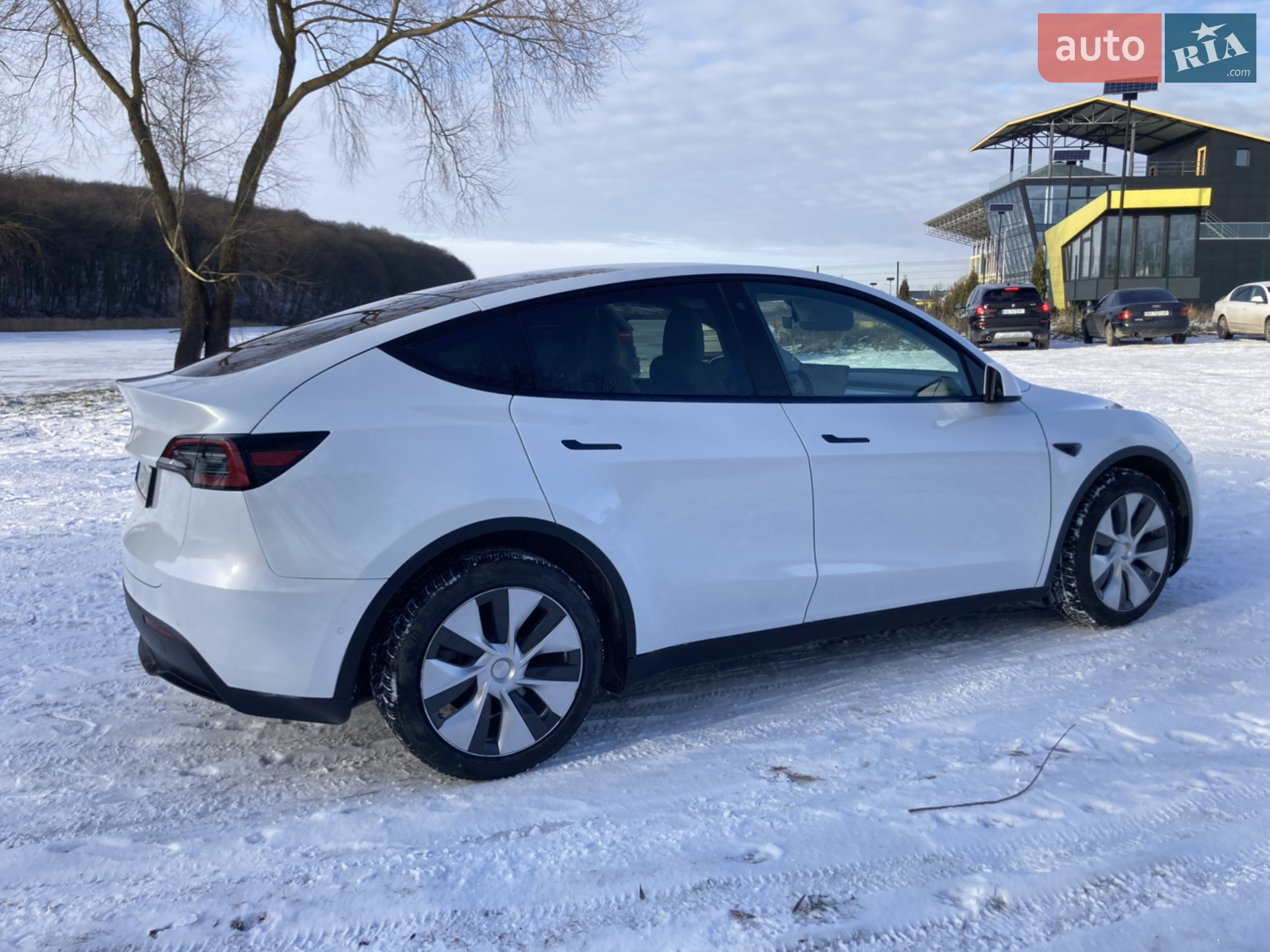 2020 Tesla Model Y - мініатюра 5