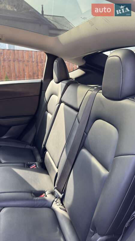 Позашляховик / Кросовер Tesla Model Y 2020 в Рівному