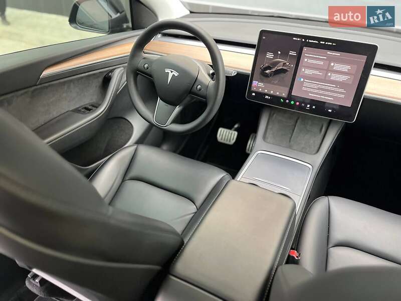 Позашляховик / Кросовер Tesla Model Y 2022 в Хмельницькому