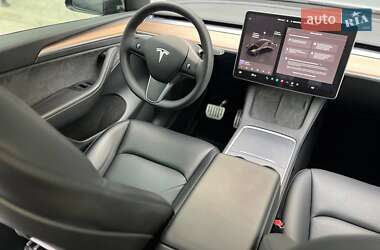 Внедорожник / Кроссовер Tesla Model Y 2022 в 