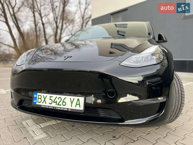 Позашляховик / Кросовер Tesla Model Y 2022 в Хмельницькому