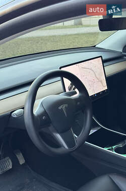 Позашляховик / Кросовер Tesla Model Y 2020 в 