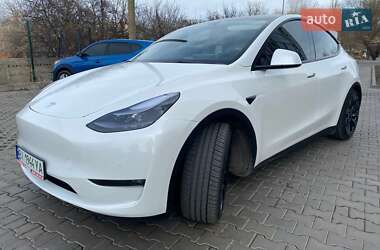 Внедорожник / Кроссовер Tesla Model Y 2022 в 