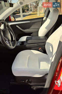 Позашляховик / Кросовер Tesla Model Y 2022 в 